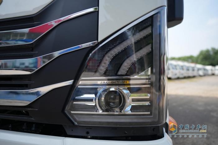 冠軍選手來了！看運(yùn)多多·傲運(yùn)如何分分鐘奪得性價比冠軍？