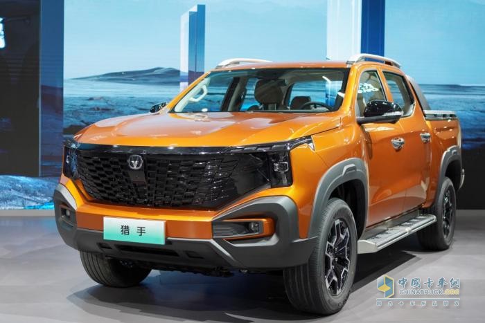 引領(lǐng)皮卡價(jià)值進(jìn)階，全球首款超級(jí)增程皮卡長(zhǎng)安獵手震撼亮相