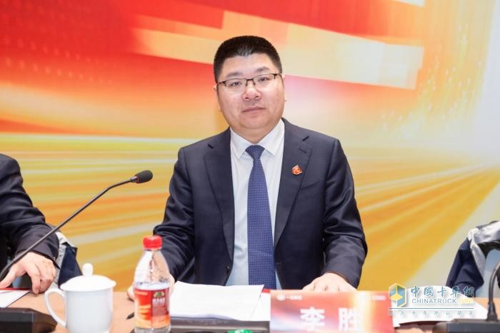 洞察機(jī)遇風(fēng)險(xiǎn)，完善產(chǎn)品布局！-李勝詳述2024解放產(chǎn)品組合