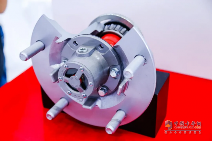 5月28日，《康邁面對(duì)面》邀你共同見證高性價(jià)比重卡如何煉成