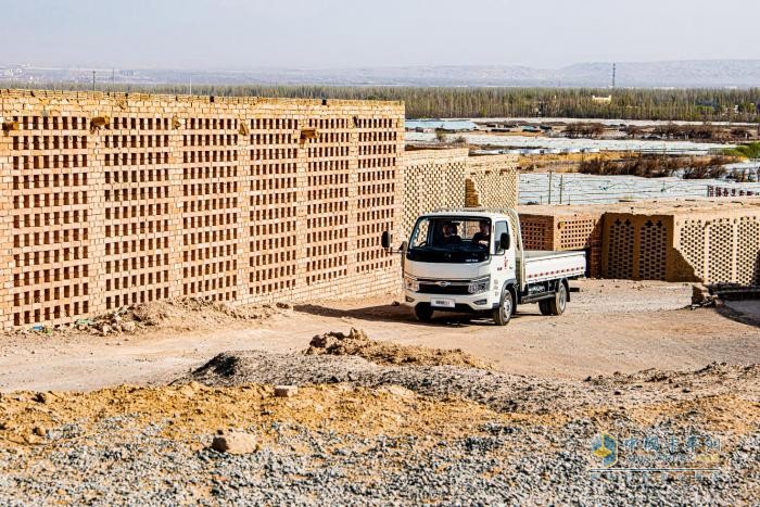 領(lǐng)航S1小卡：五大NO.1冠軍屬性，當(dāng)之無愧的搞錢領(lǐng)路人！