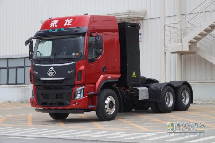 年省電費(fèi)9萬(wàn)，乘龍H5換電牽引車把輕量化玩到極致！