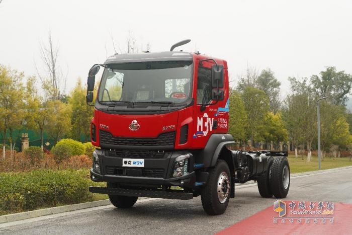 乘龍M3 4X2極限自卸：像奧運(yùn)軍團(tuán)一樣沖破運(yùn)輸極限！