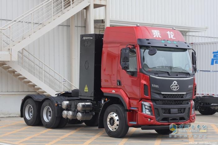 乘龍H5純充電牽引車,新能源重卡,綠色運輸