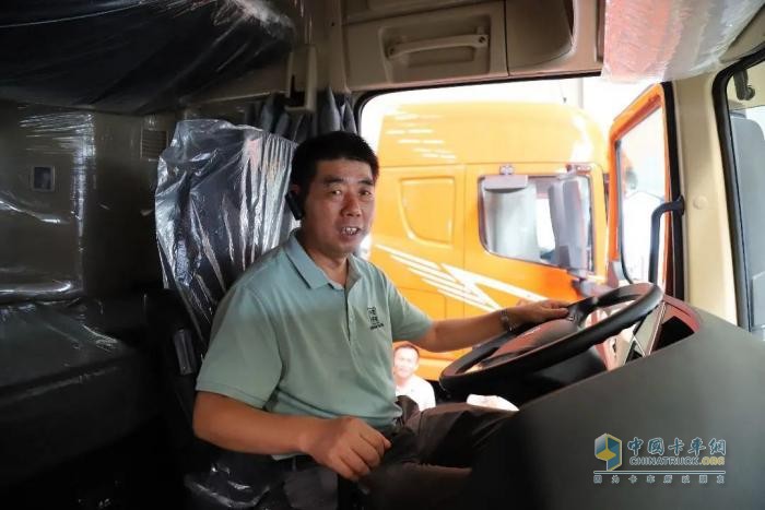 蕪湖?；愤\(yùn)輸企業(yè)走進(jìn)聯(lián)合重卡 共謀發(fā)展新篇章