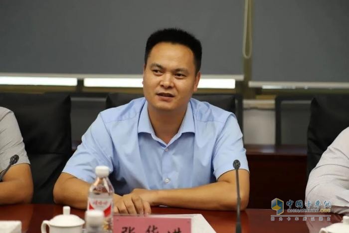 聯(lián)合重卡與中遠(yuǎn)海運(yùn)化工物流有限公司達(dá)成戰(zhàn)略合作