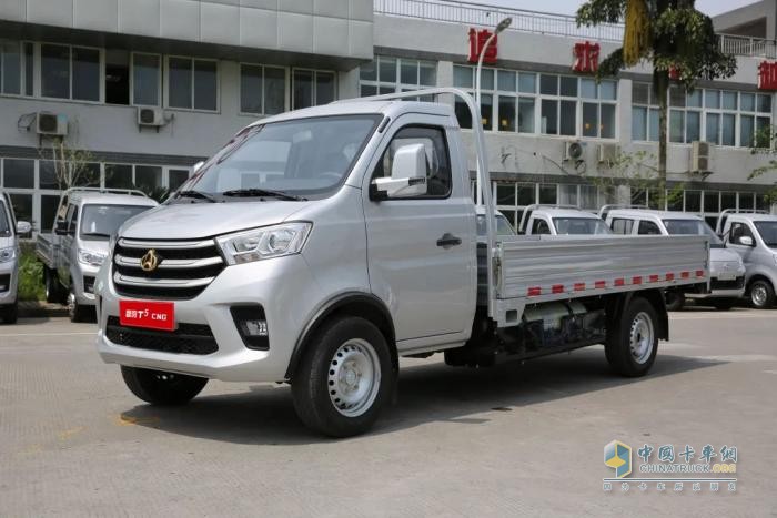 大氣罐、長續(xù)航、省錢王，長安新豹T5CNG來襲！