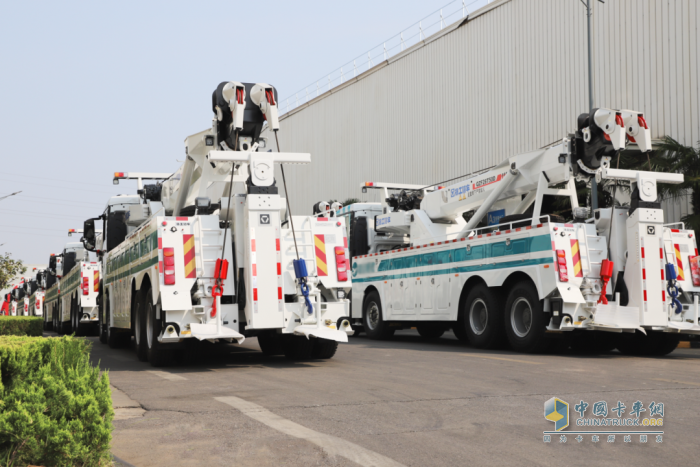 交通應(yīng)急，救援保暢！徐工清障車批量發(fā)車奔赴廣東