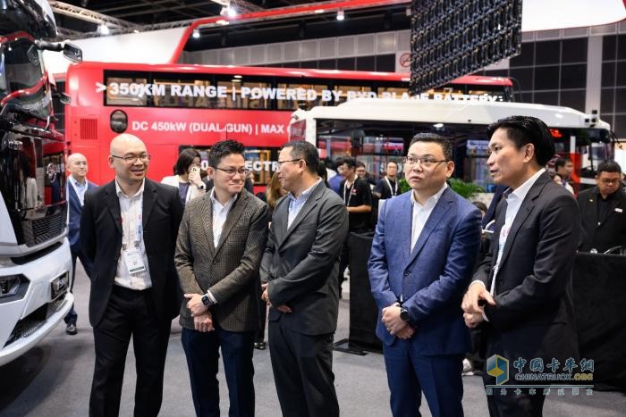 比亞迪攜T9R 電動(dòng)重卡亮相SITCE，深度開拓亞太市場新征程