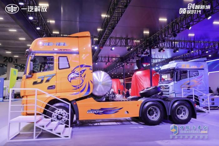 解放J7顏值擔(dān)當(dāng)，飛黃騰達(dá)一路領(lǐng)航！