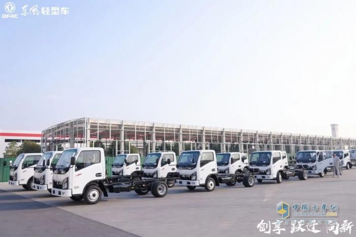 合作伙伴“回家”之旅:共鑒東風(fēng)輕型車智能工廠新面貌