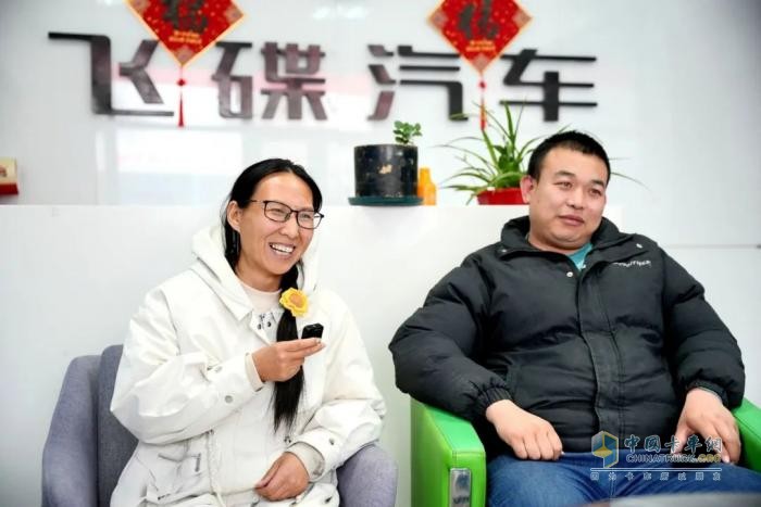 飛碟漫天飛財(cái)運(yùn)滿滿 · 車友會(huì)：以車會(huì)友，馭見不凡