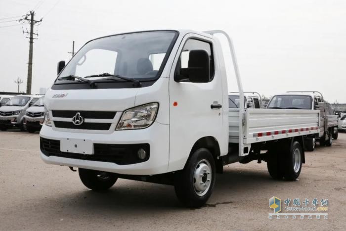 跨越者D3首位車主：這車是做五金生意的“黃金搭檔”！