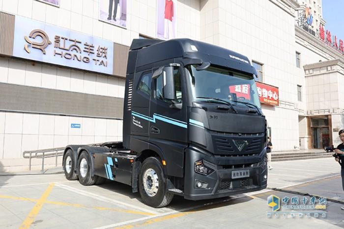 2025年2月新能源牽引車：新增營運車4966輛漲2.58倍，重汽奪冠，解放領(lǐng)漲