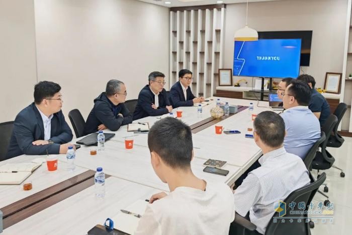 法士特:馬旭耀董事長率隊(duì)赴印尼考察調(diào)研