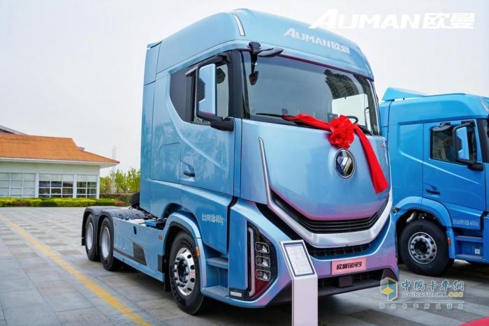 訂車203臺！歐曼銀河重卡山東區(qū)域上市 開啟高效物流運輸新時代