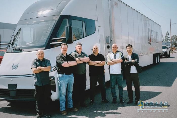 凌寒獨放！葦渡Windrose作為唯一中國重卡企業(yè)參與美國年度NACFE卡車運輸效能挑戰(zhàn)，與特斯拉Tesla semi同臺競技