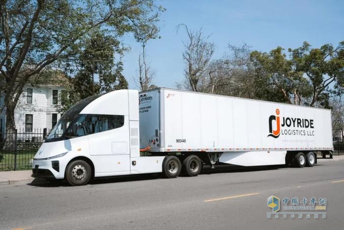 凌寒獨放！葦渡Windrose作為唯一中國重卡企業(yè)參與美國年度NACFE卡車運輸效能挑戰(zhàn)，與特斯拉Tesla semi同臺競技