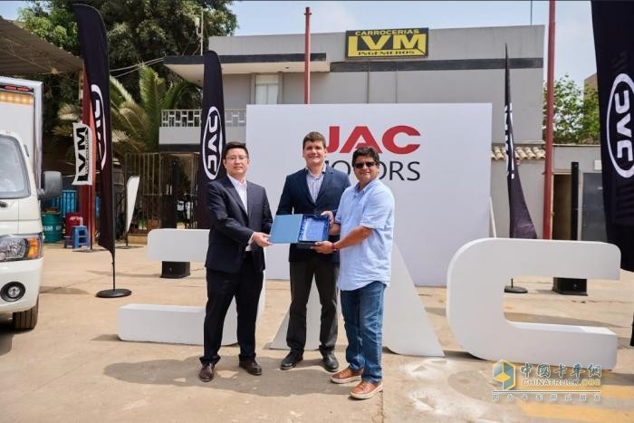 新能源轉(zhuǎn)型 全球化驅(qū)動(dòng) 江淮商用車一季度交出亮眼成績單