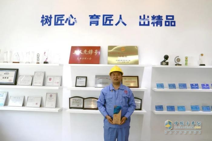 以創(chuàng)新詮釋工匠精神，交大神舟高強(qiáng)榮獲