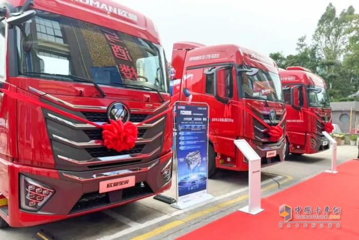 搭載玉柴星輝動(dòng)力的歐曼港口牽引車(chē)在深圳批量簽單