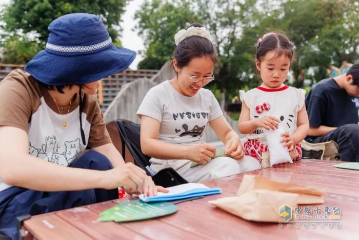 勁旅環(huán)境助力“美麗中國我先行”6·5環(huán)境日低碳環(huán)保健康市集活動(dòng)