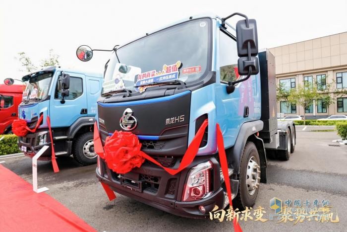 現(xiàn)場訂車93臺，東風(fēng)柳汽乘龍之夜燃動山西運城