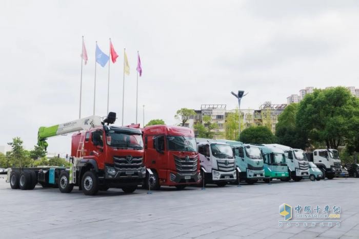 堅(jiān)定信心，挑戰(zhàn)極限，決勝2025！北汽福田環(huán)衛(wèi)、基建線下半年?duì)I銷工作會(huì)在長(zhǎng)沙召開