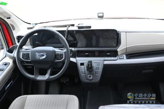 實(shí)力見證！JSV江鈴改裝向云南消防救援總隊(duì)成功交付49輛全順T8運(yùn)兵車！