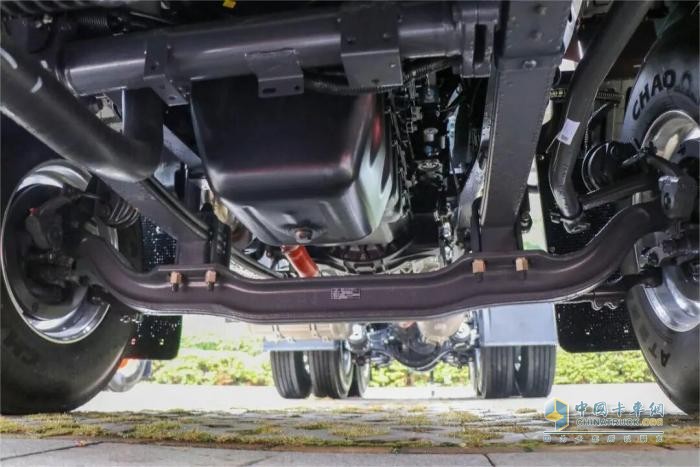 創(chuàng)富選對(duì)車，一路更硬氣！乘龍H5V創(chuàng)富版LNG牽引車實(shí)力圈粉！