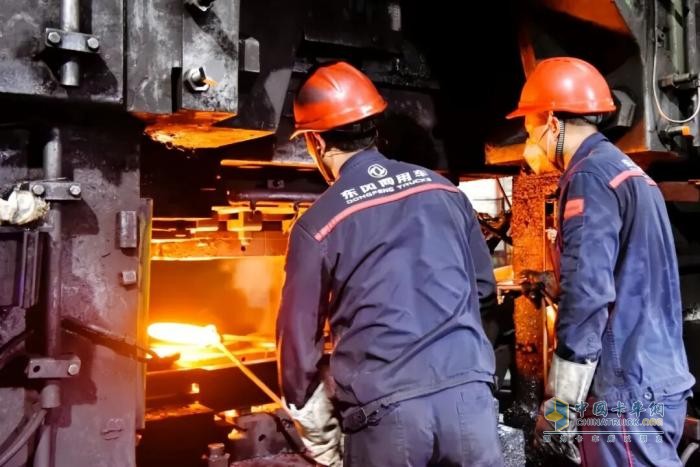 東風(fēng)商用車：硬仗！迎戰(zhàn)！