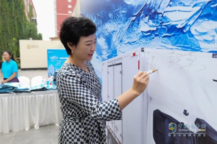 飛碟EW7 & 飛碟EF3新產(chǎn)品上市發(fā)布會圓滿舉辦！