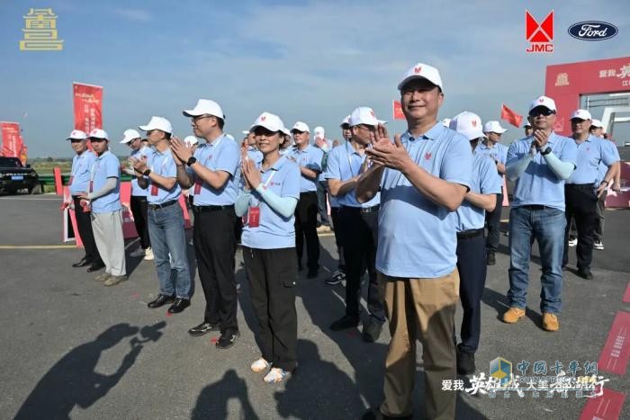 130臺(tái)福特烈馬馳騁鄱陽(yáng)湖！打造"汽車+文旅+生態(tài)"創(chuàng)新范本