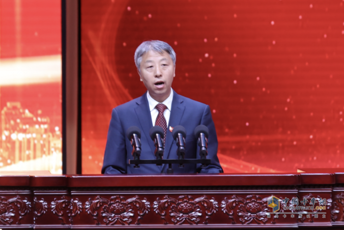 凝聚實干力量、勇攀科技高峰，一汽解放第二屆科技大會成功召開