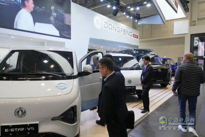 登場！東風輕型車閃耀漢諾威車展，引領新能源商用車新風尚