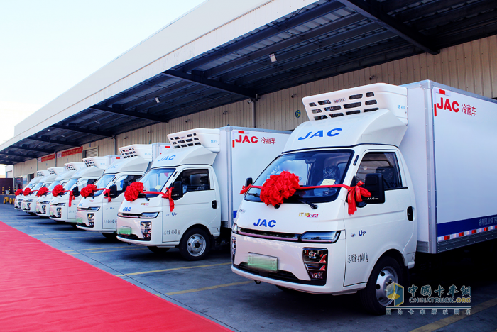 新能源轉(zhuǎn)型 全球化驅(qū)動(dòng) 江淮商用車一季度交出亮眼成績單