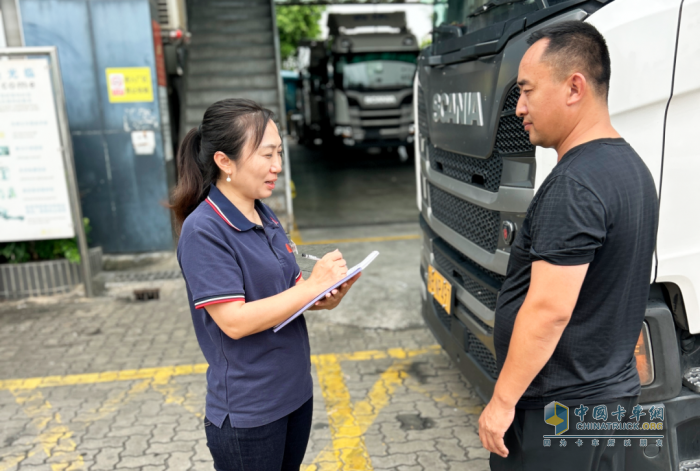 八年如一日，她是客戶口中的“放心人”： 斯堪尼亞服務(wù)明星蔣蓮菊