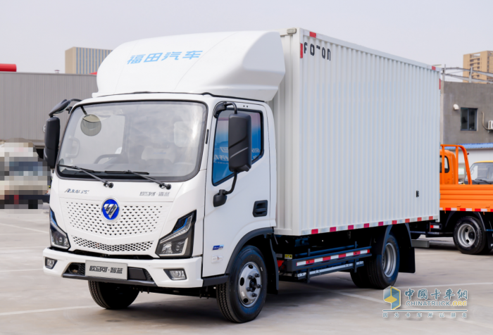 福田汽車攜全新一代歐馬可智藍輕卡為地上鐵提供更優(yōu)綠色解決方案