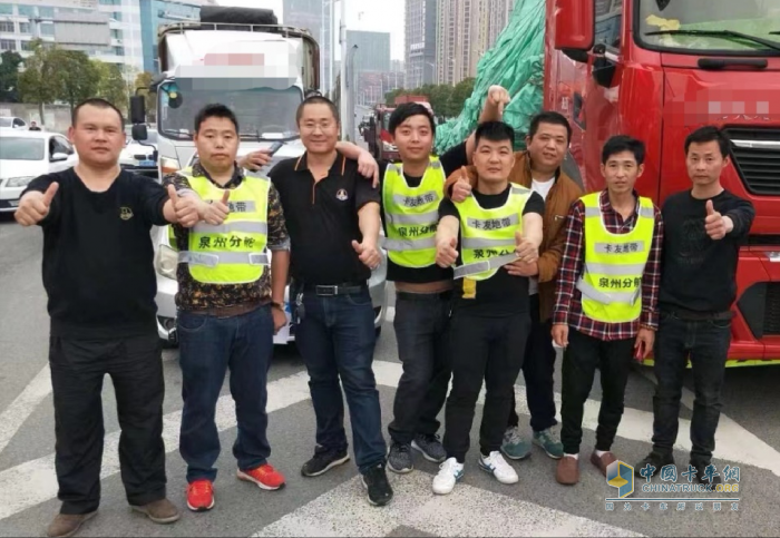 解放J6F車(chē)主趙有良：將“夢(mèng)想”與“助人”進(jìn)行到底！