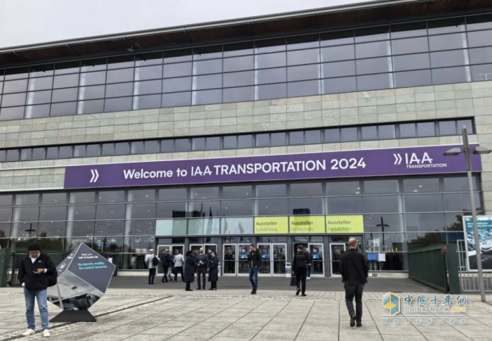 舒適、環(huán)保與科技，伊思靈攜未來(lái)座椅閃耀I(xiàn)AA