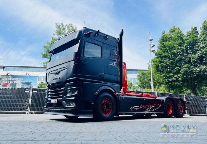 曼恩“獅”力盡展  群英匯聚2023卡車(chē)技術(shù)節(jié)