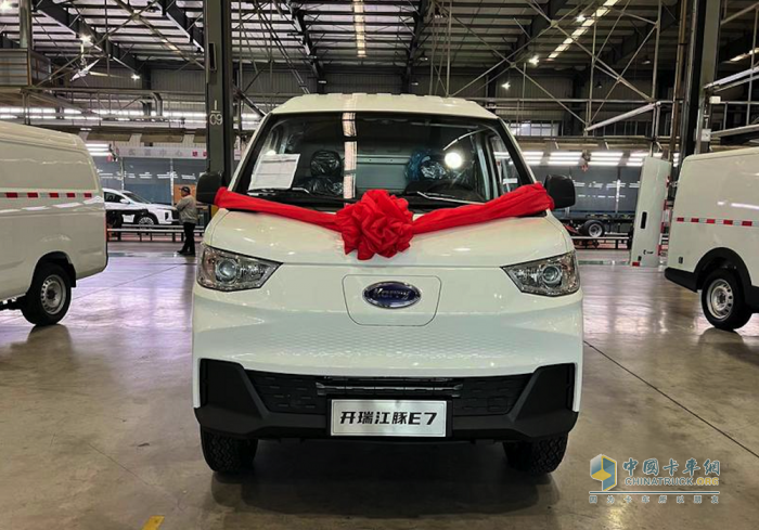 新能源大面引領者，開瑞江豚E7為攪動7方市場而生