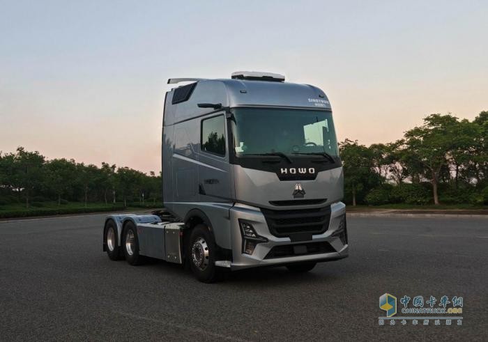 斯堪尼亞發(fā)布“斯堪尼亞” 鈉離子電池配裝廈門金龍 399批次公告牽引車看點一覽