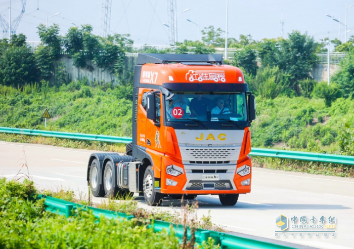 守正創(chuàng)新，且看江淮星耀X7如何破局煥新！