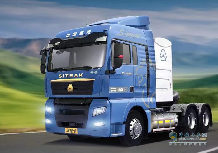 全新LNG+CNG雙燃料中國重汽汕德卡G7S燃氣車 讓效益最大化