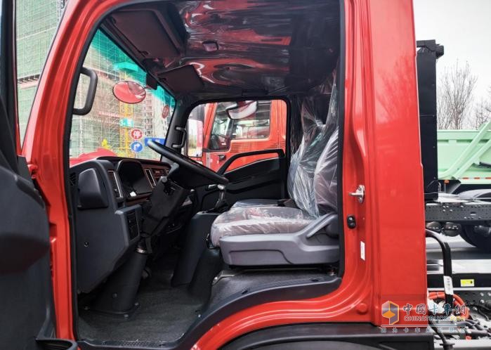 城配物流如何選？重汽王牌EV純電載貨車分分鐘成為最香選擇！