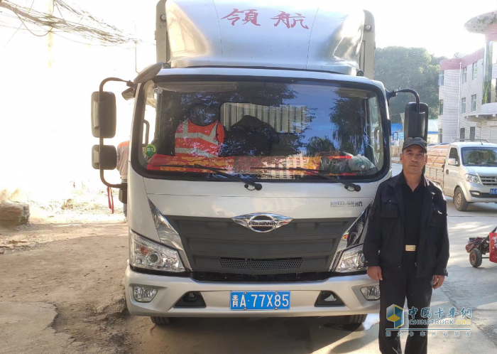 青?？ㄓ?福田領(lǐng)航輕卡用的好，又帶新客戶過來了