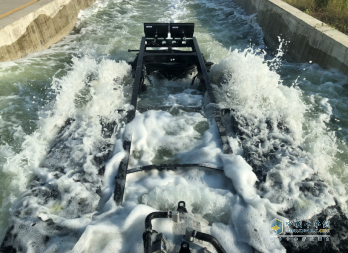 三大極限優(yōu)勢，乘龍M3 4X2極限自卸車盡顯創(chuàng)富實力