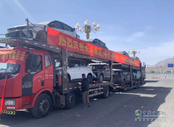 長(zhǎng)久物流(喀什-塔什干)TIR線路順利開(kāi)通