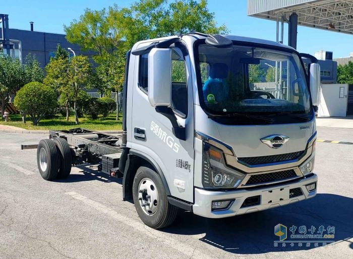 10月輕卡：“銀十”不及預(yù)期 ！福田4.5萬輛強(qiáng)勢(shì)奪冠，江鈴“雙領(lǐng)漲”